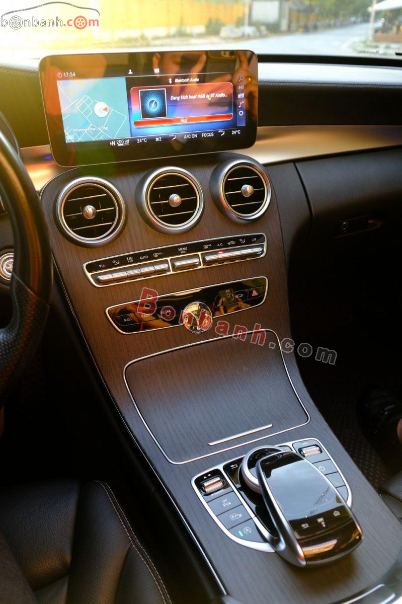 Mercedes Benz C class C300 AMG 2020 - 1 Tỷ 39 Triệu 9