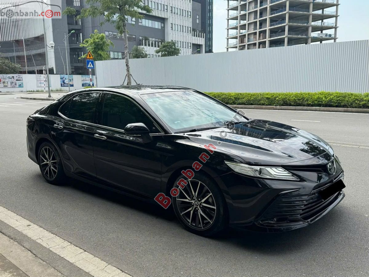 Toyota Camry 2.5Q 2022 - 1 Tỷ 45 Triệu 2