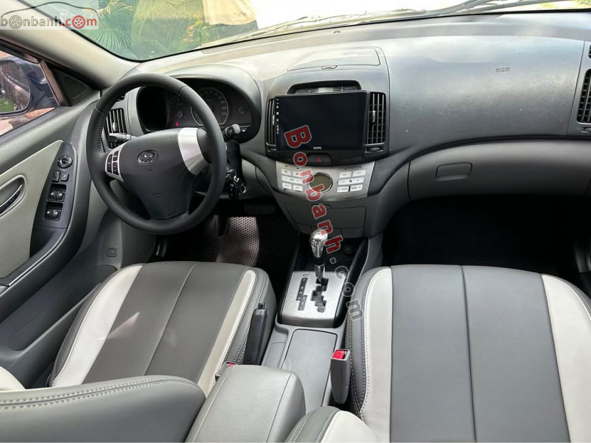 Hyundai Avante 1.6 AT 2013 - 215 Triệu 5