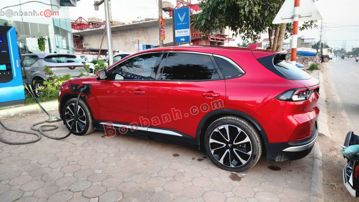 VinFast VF8 Plus AWD 2024 - 829 Triệu 2
