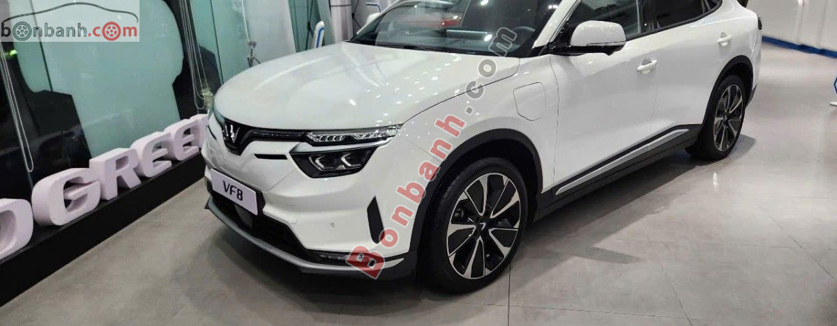 VinFast VF8 Plus AWD 2022 - 588 Triệu 3