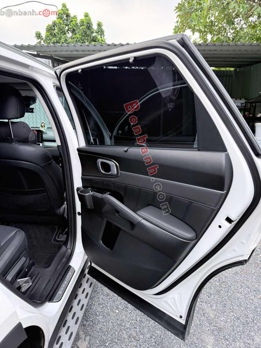Kia Sorento Premium 1.6 AT AWD Plug-in Hybrid 2023 - 1 Tỷ 20 Triệu 7