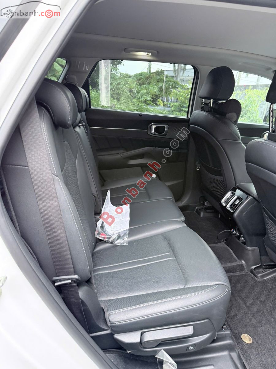 Kia Sorento Premium 1.6 AT AWD Plug-in Hybrid 2023 - 1 Tỷ 20 Triệu 8