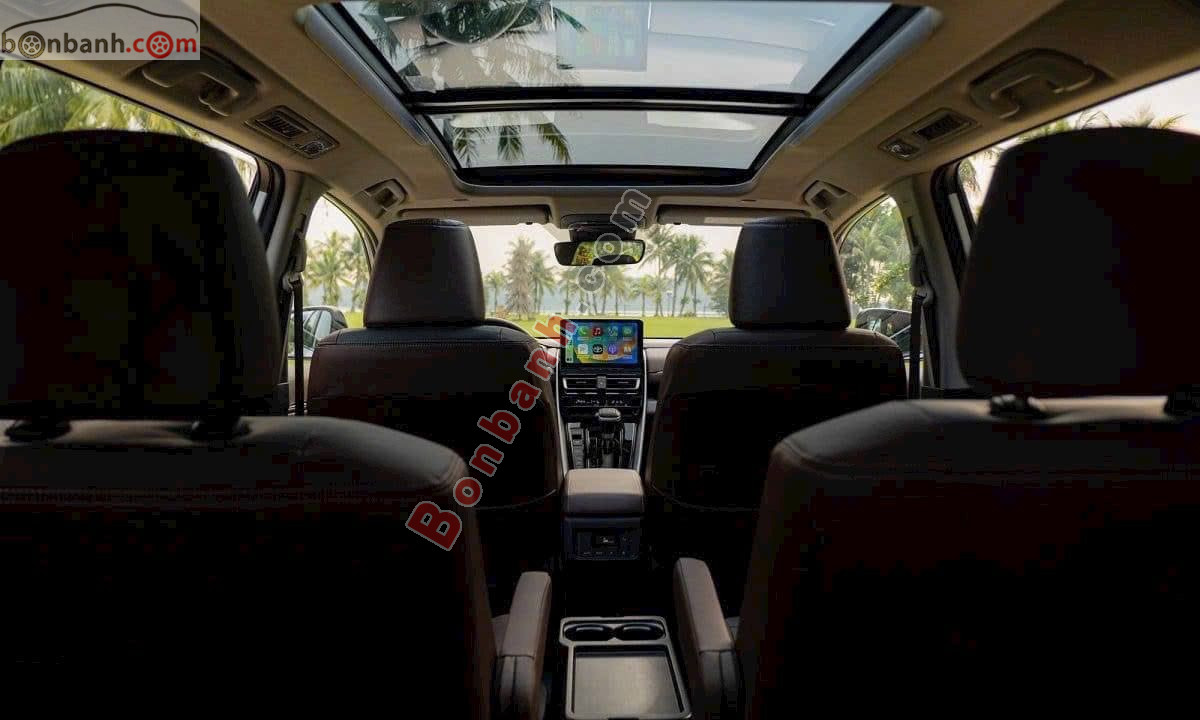 Toyota Innova Cross HEV 2.0 CVT 2026 - 955 Triệu 6