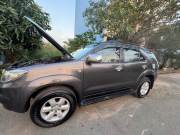 Bán xe Toyota Fortuner 2011 2.7V 4x4 AT giá 375 Triệu - TP HCM