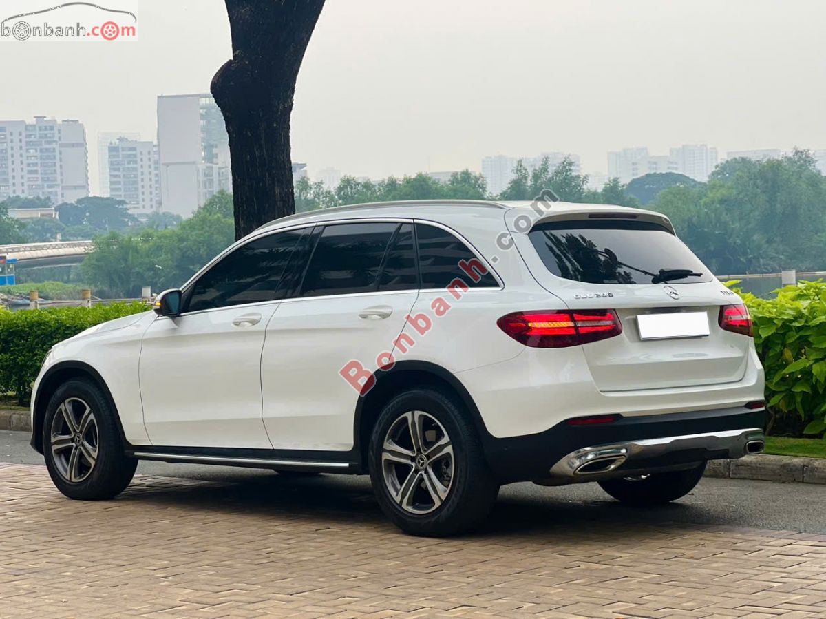 Mercedes Benz GLC 200 2020 - 898 Triệu 4