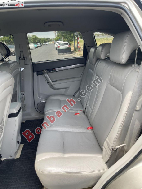 Chevrolet Captiva LTZ 2.4 AT 2013 - 240 Triệu 8