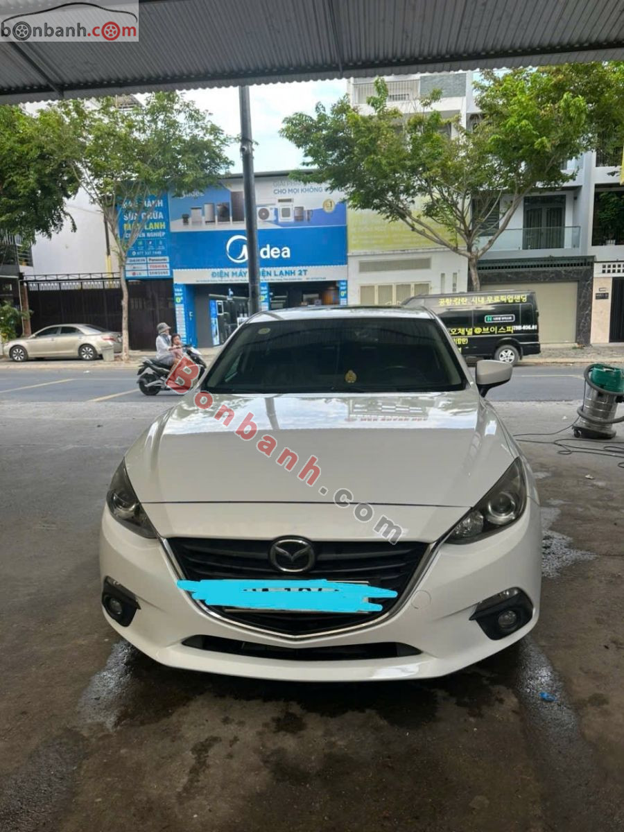 Mazda 3 1.5 AT 2016