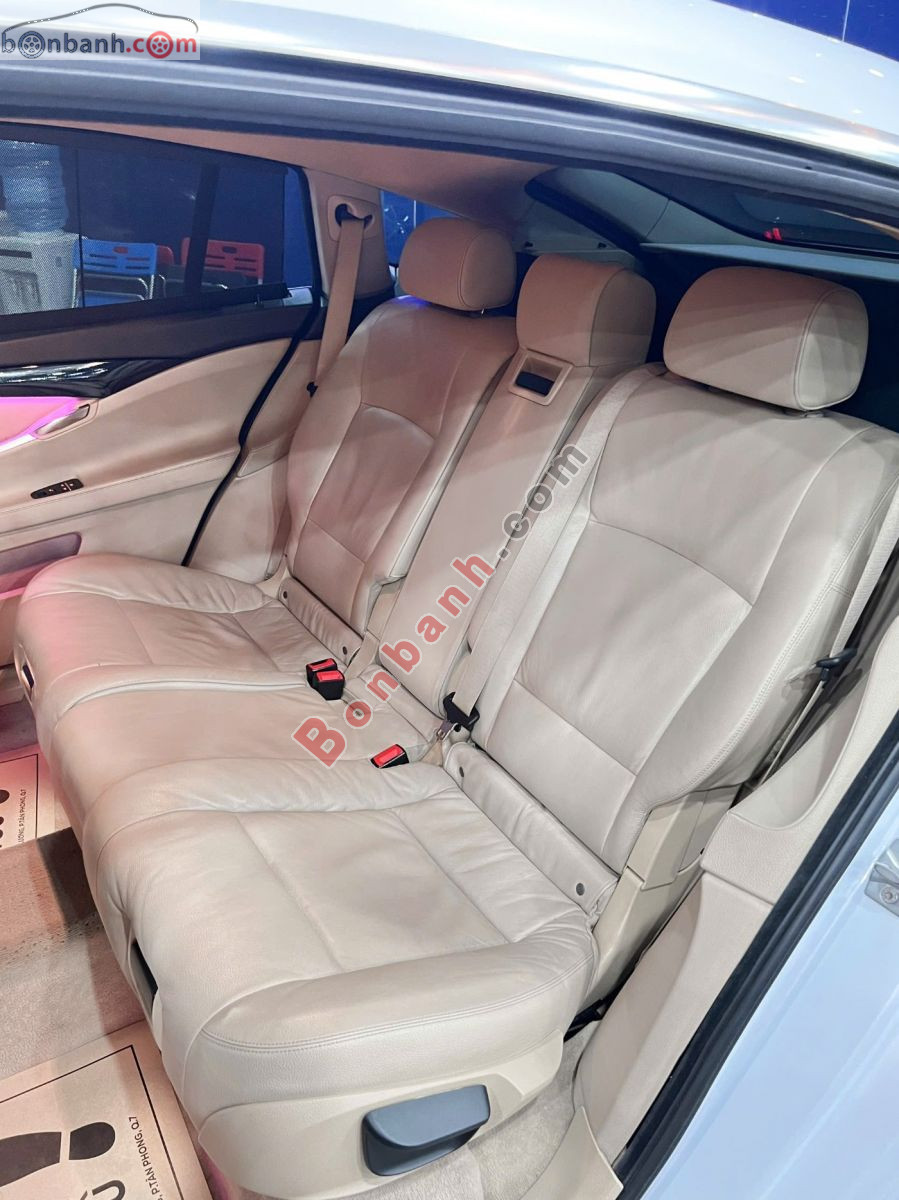 BMW 5 Series 528i GT 2013 - 599 Triệu 10