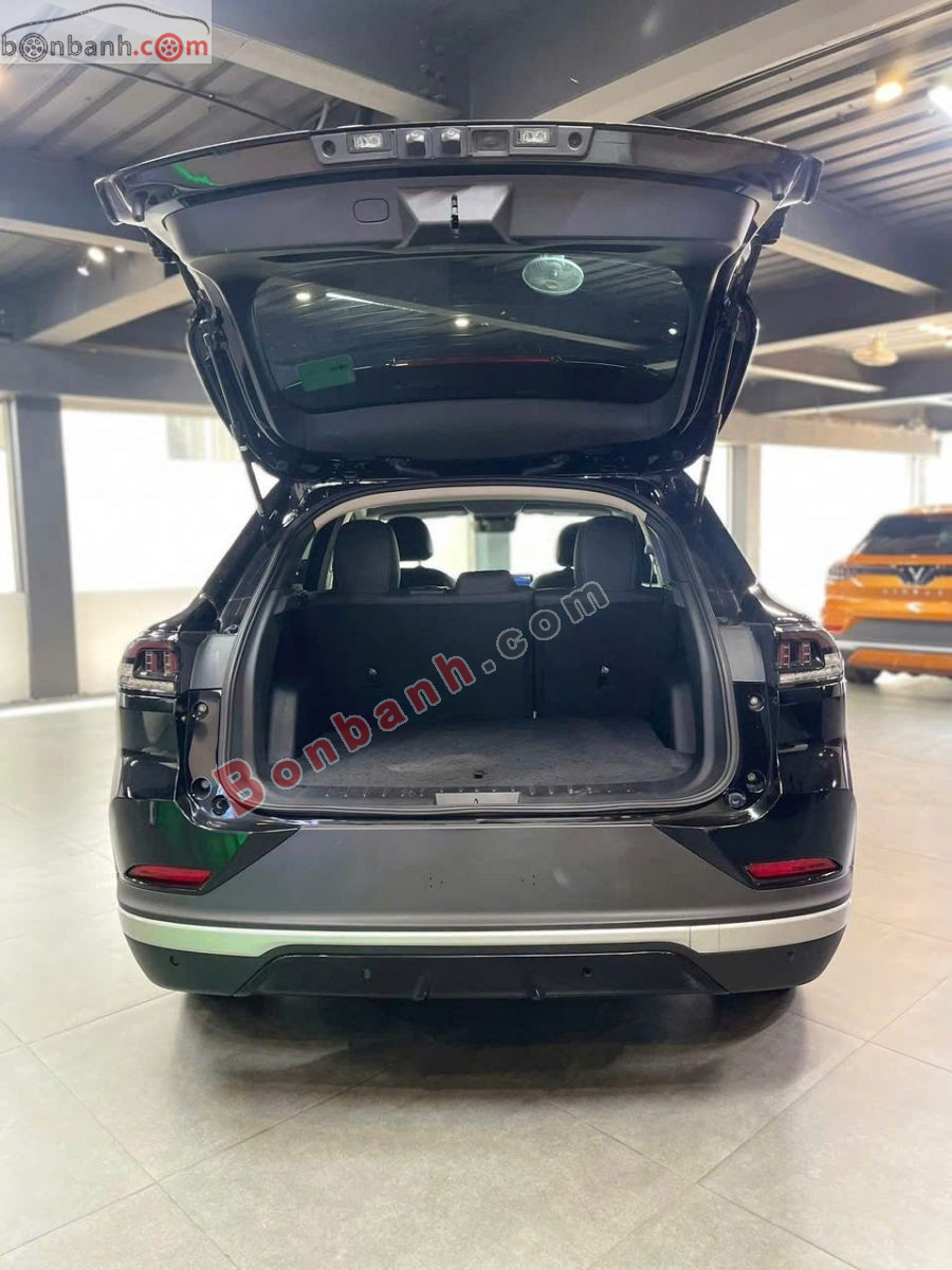 VinFast VF8 Eco AWD 2023 - 599 Triệu 4