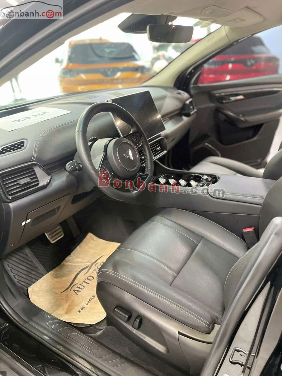VinFast VF8 Eco AWD 2023 - 599 Triệu 5