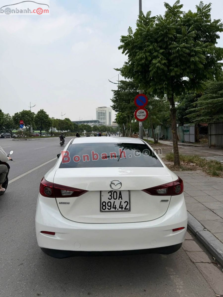 Mazda 3 1.5 AT 2015 - 315 Triệu 2