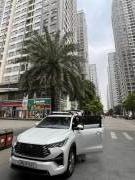 Bán xe Toyota Innova 2024 Cross HEV 2.0 CVT giá 950 Triệu - Hà Nội