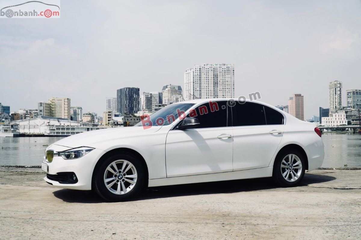 BMW 3 Series 320i 2018 - 670 Triệu 2