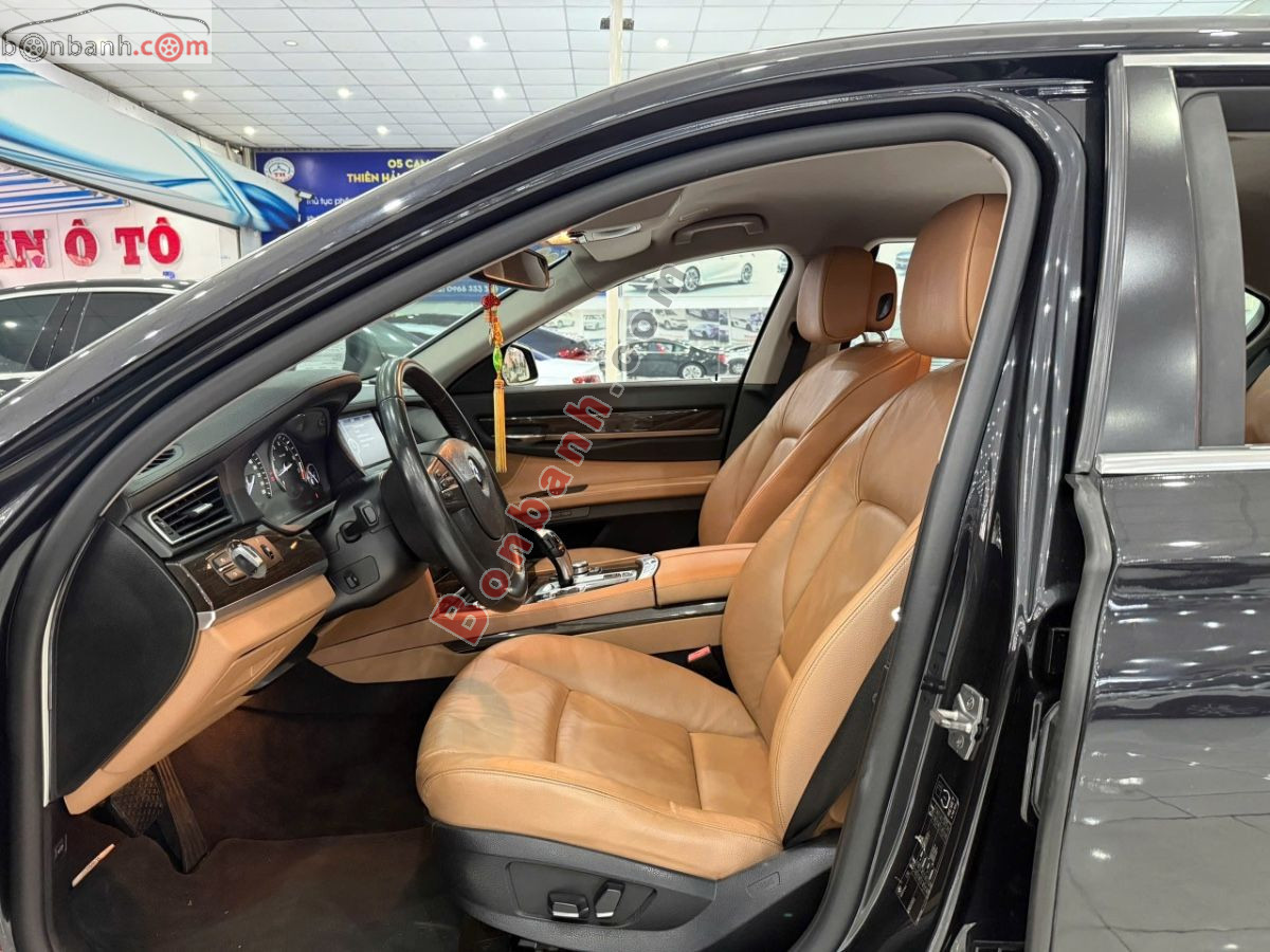 BMW 7 Series 730Li 2011 - 525 Triệu 8