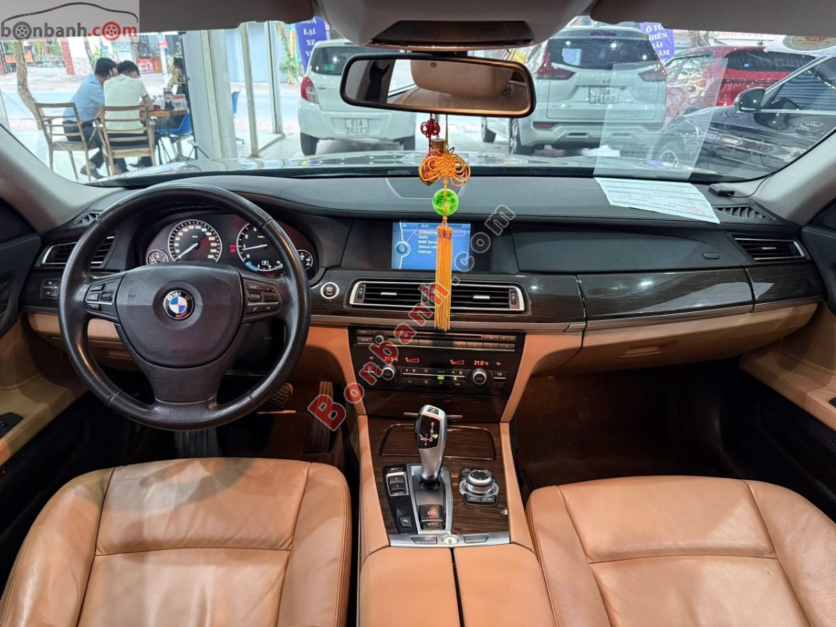 BMW 7 Series 730Li 2011 - 525 Triệu 7