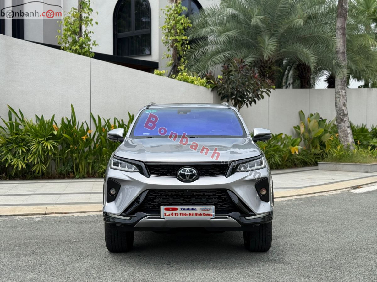Toyota Fortuner Legender 2.8L 4x4 AT 2022 - 965 Triệu