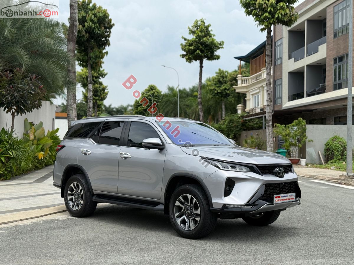 Toyota Fortuner Legender 2.8L 4x4 AT 2022 - 965 Triệu 2
