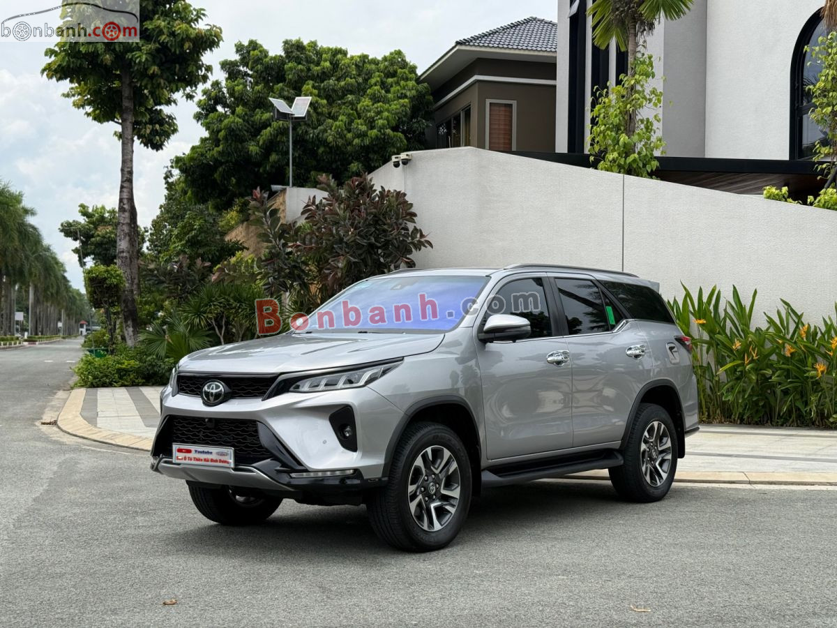 Toyota Fortuner Legender 2.8L 4x4 AT 2022 - 965 Triệu 3