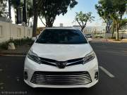 Bán xe Toyota Sienna 2010 XLE 3.5 giá 1 Tỷ 98 Triệu - TP HCM