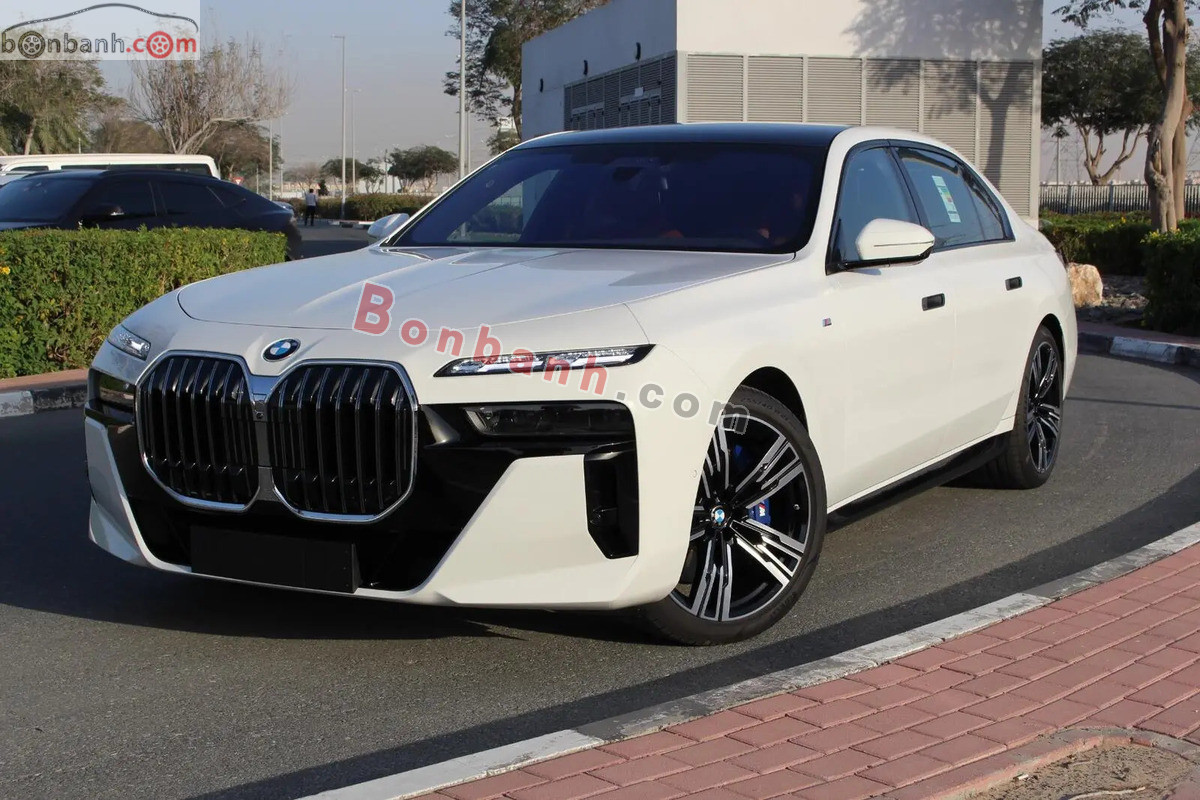 BMW 7 Series 735i M Sport 2026 - 4 Tỷ 700 Triệu 3