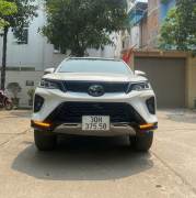 Bán xe Toyota Fortuner 2021 2.8V 4x4 AT Legender giá 900 Triệu - Hà Nội