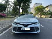 Bán xe Toyota Camry 2019 2.5Q giá 825 Triệu - TP HCM