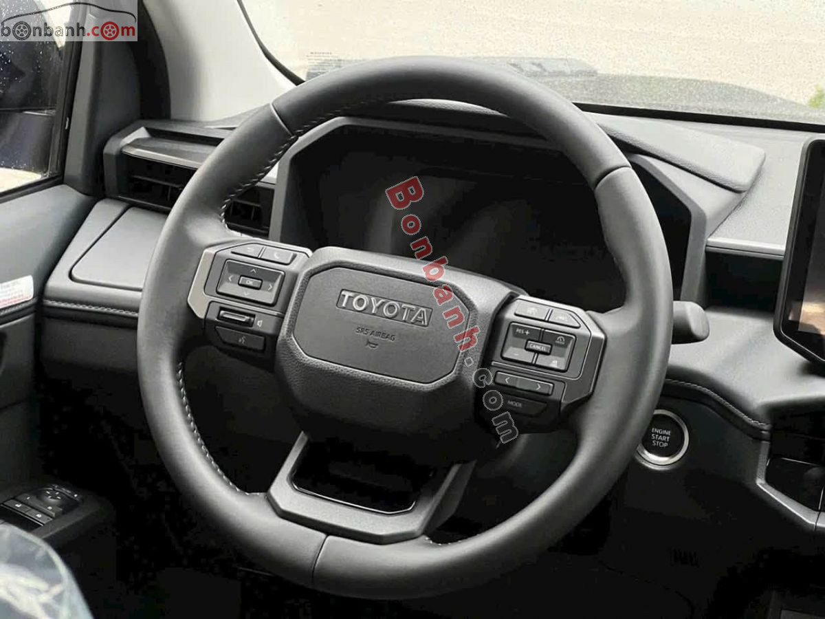 Toyota Hilux Pro 2.8L 4x2 AT 2026 - 680 Triệu 5