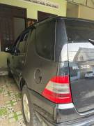 Bán xe Mercedes Benz ML Class ML320 2000 giá 180 Triệu - Gia Lai