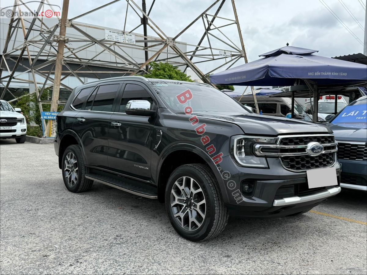 Ford Everest Titanium 2.0L 4x2 AT 2022 - 999 Triệu 2