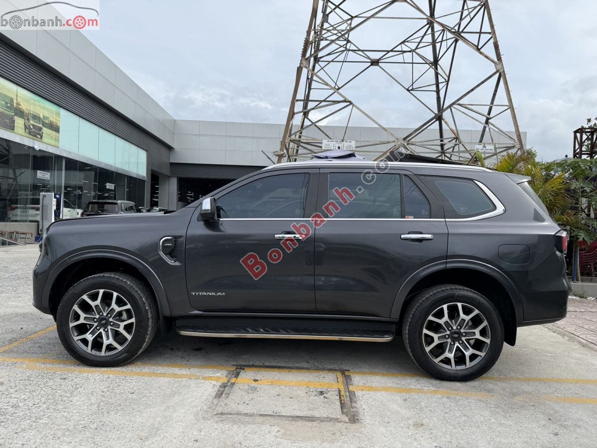 Ford Everest Titanium 2.0L 4x2 AT 2022 - 999 Triệu 4