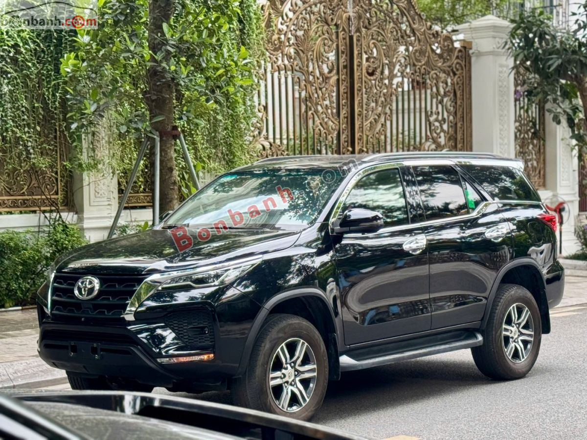 Toyota Fortuner 2.4L 4x2 AT 2022 - 915 Triệu 3