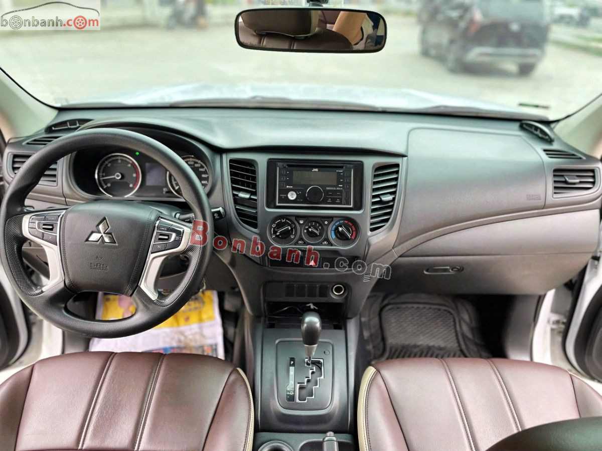 Mitsubishi Triton 4x2 AT Mivec 2020 - 495 Triệu 9