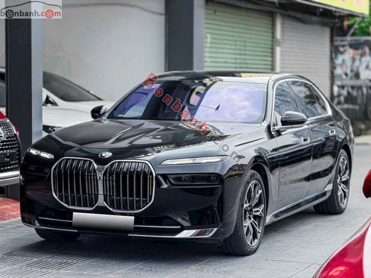 BMW 7 Series 735i Pure Excellence 2023 - 3 Tỷ 798 Triệu