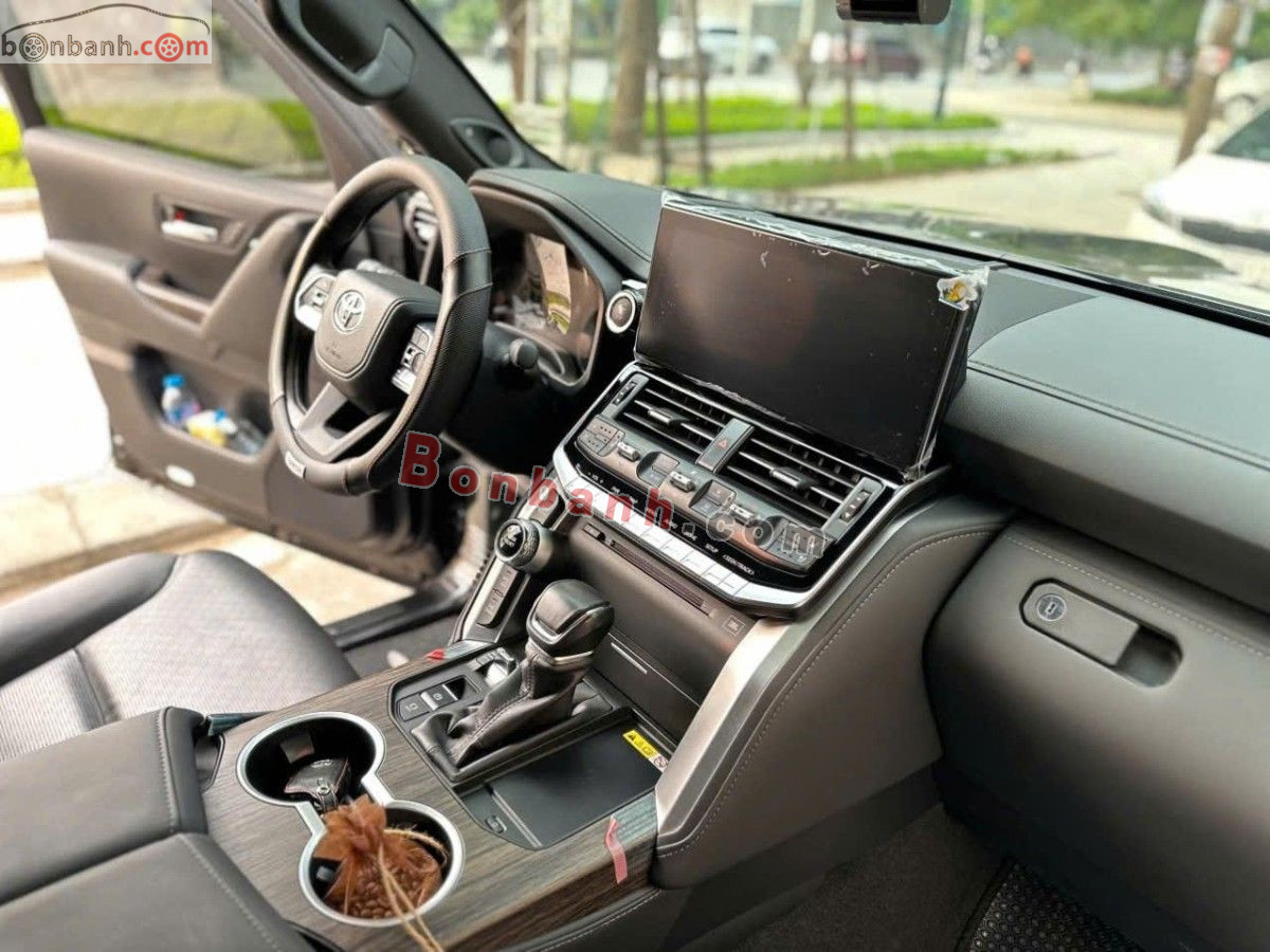 Toyota Land Cruiser VX 4.6 V8 2016 - 4 Tỷ 600 Triệu 10
