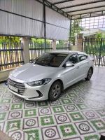 Bán xe Hyundai Elantra 1.6 MT 2018 giá 330 Triệu - Đăk Lăk