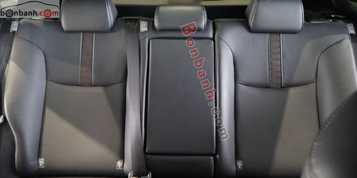 Toyota Corolla Cross 1.8V 2025 - 815 Triệu 6
