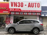 Bán xe Mitsubishi Outlander 2018 2.0 CVT giá 455 Triệu - Hà Nội