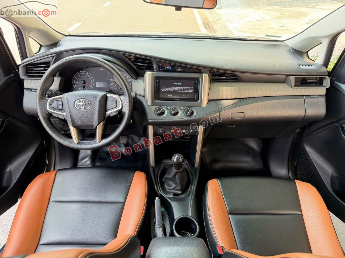 Toyota Innova E 2.0 MT 2022 - 570 Triệu 5