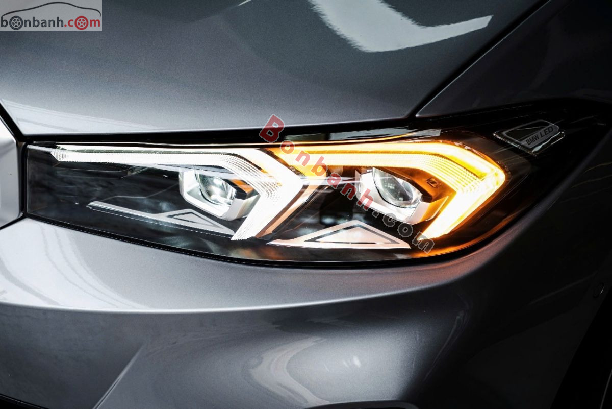 BMW 3 Series 320i Sport Line 2024 - 1 Tỷ 379 Triệu 3