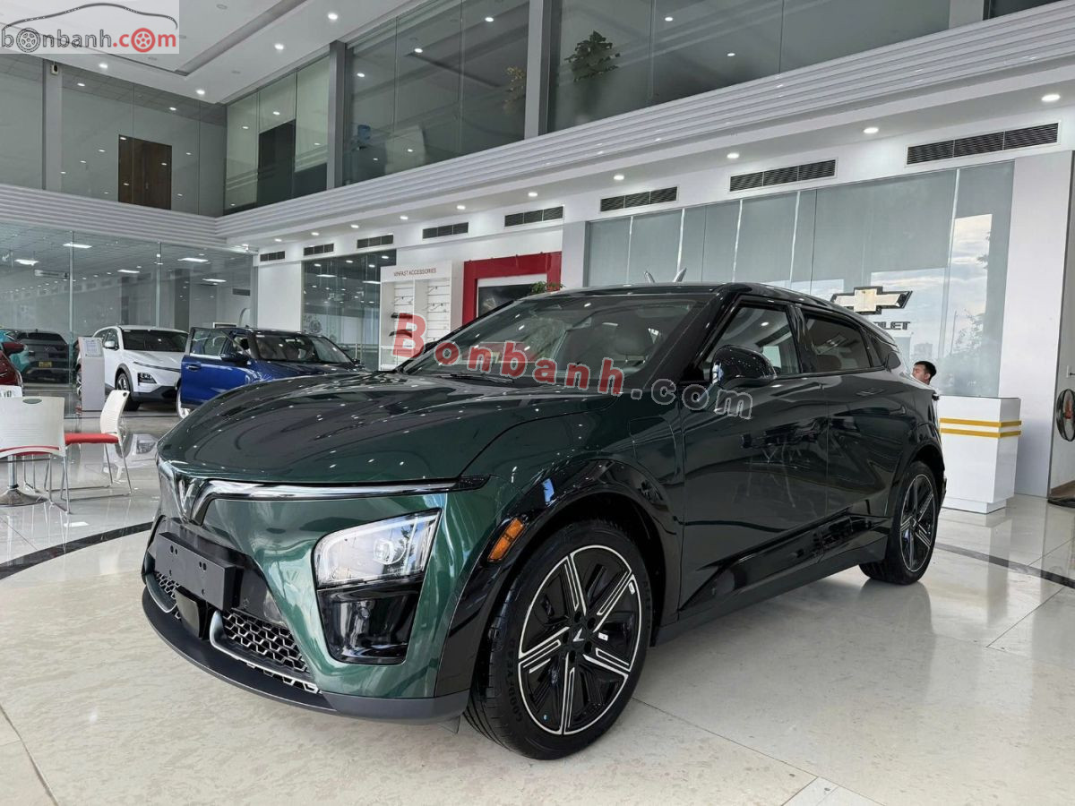 VinFast VF7 Plus AWD 2026 - 817 Triệu 3