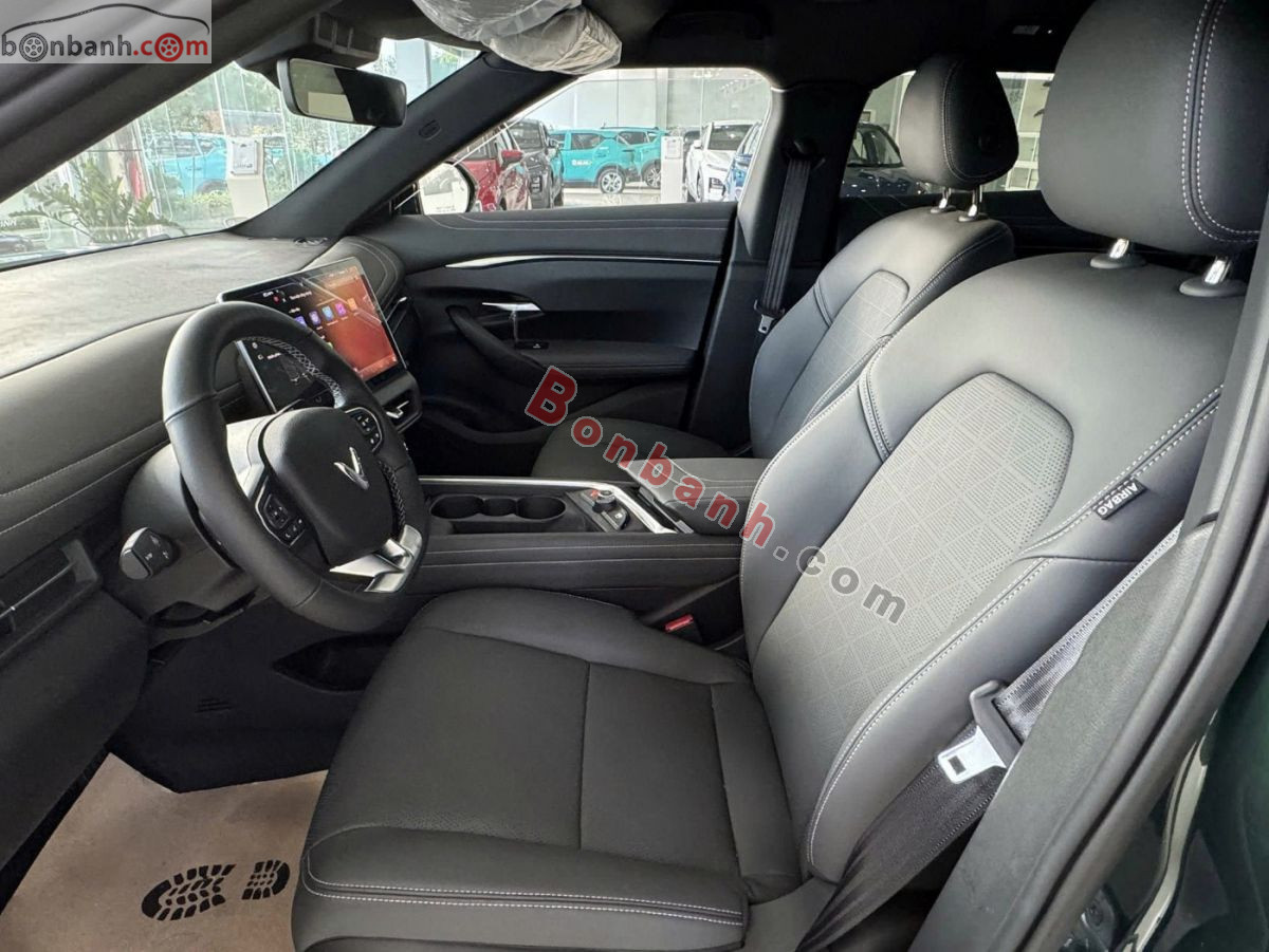 VinFast VF7 Plus AWD 2026 - 817 Triệu 8