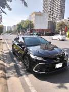 Bán xe Toyota Camry 2022 2.0Q giá 910 Triệu - TP HCM