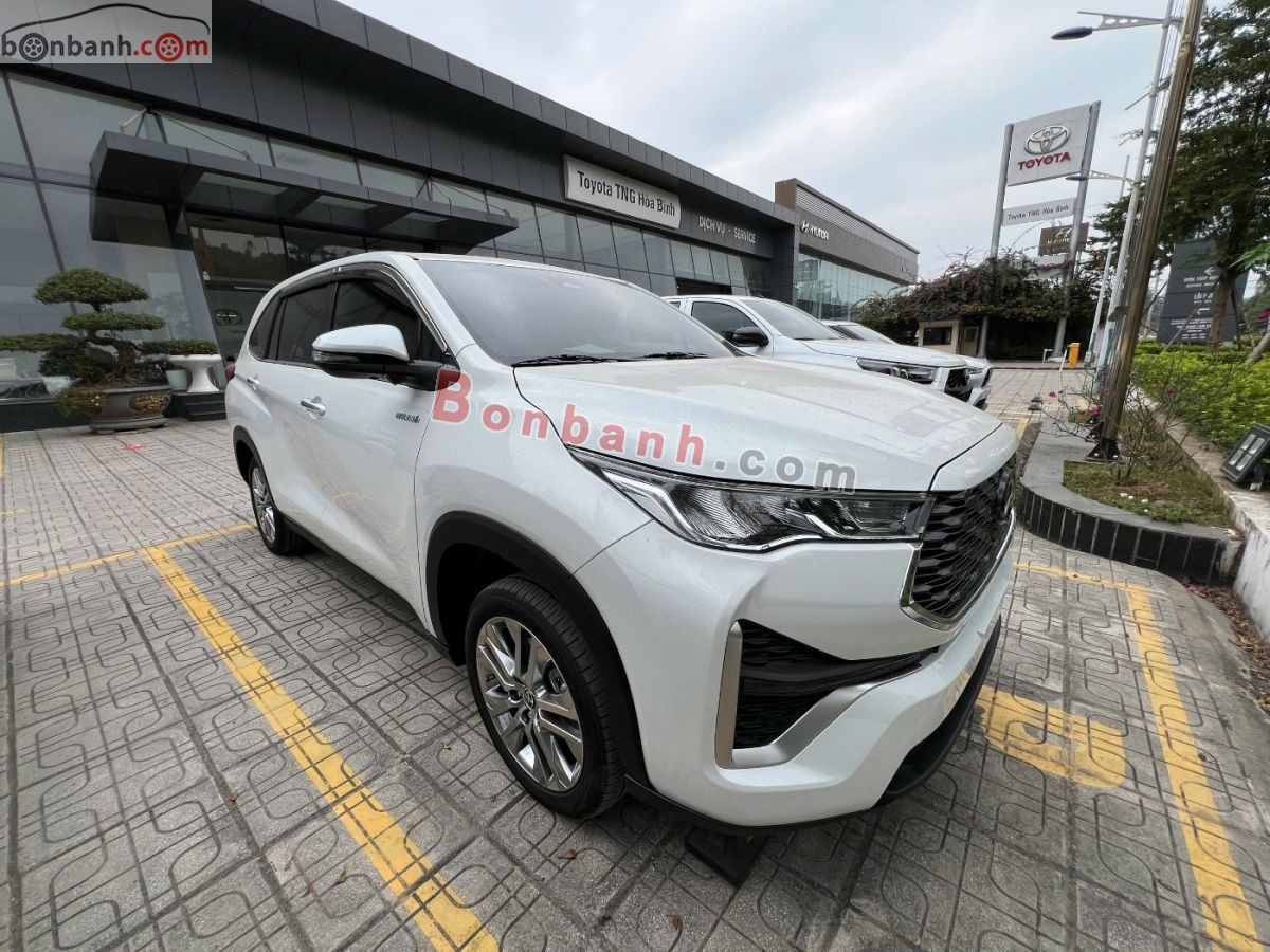 Toyota Innova Cross HEV 2.0 CVT 2026 - 895 Triệu 2