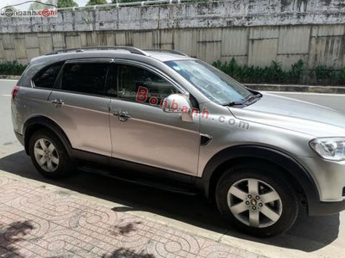 Chevrolet Captiva LT 2.4 MT 2008 - 179 Triệu