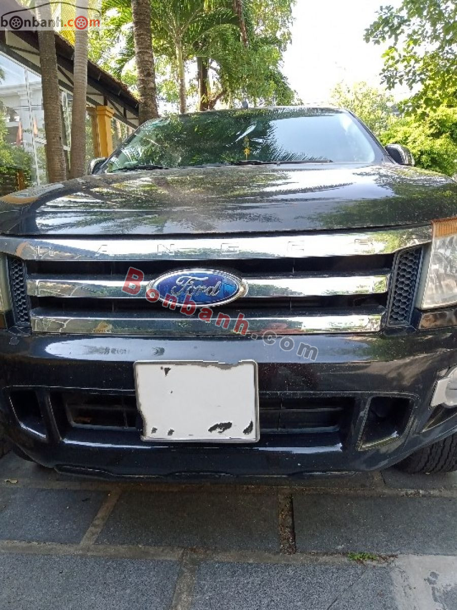 Ford Ranger XLT 2.2L 4x4 MT 2012 - 290 Triệu
