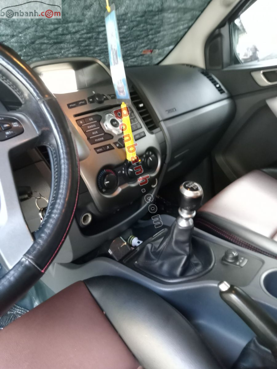 Ford Ranger XLT 2.2L 4x4 MT 2012 - 290 Triệu 5