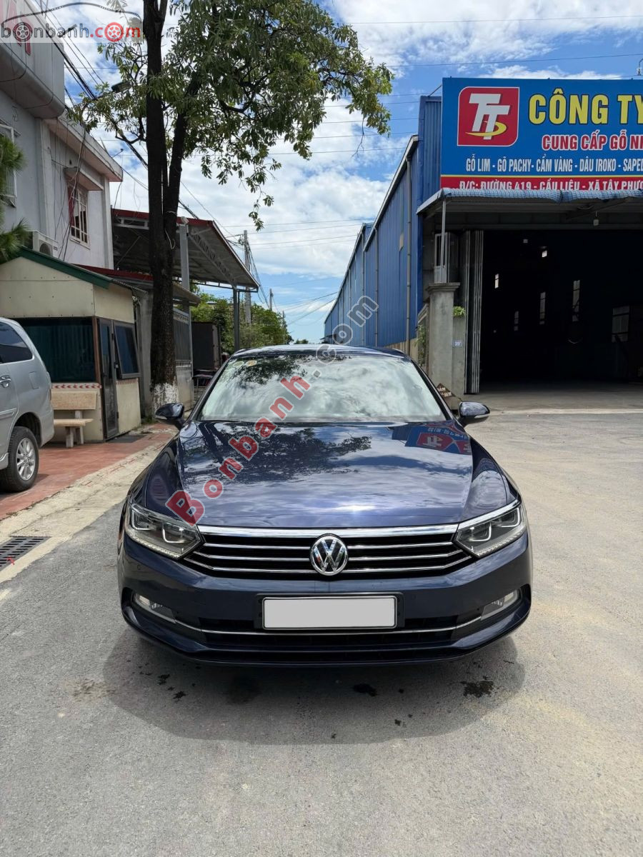 Volkswagen Passat 1.8 Bluemotion 2017 - 525 Triệu