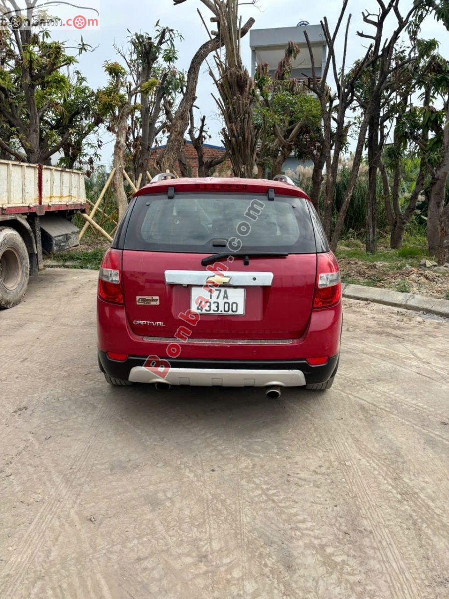 Chevrolet Captiva LT 2.4 MT 2008 - 135 Triệu 3