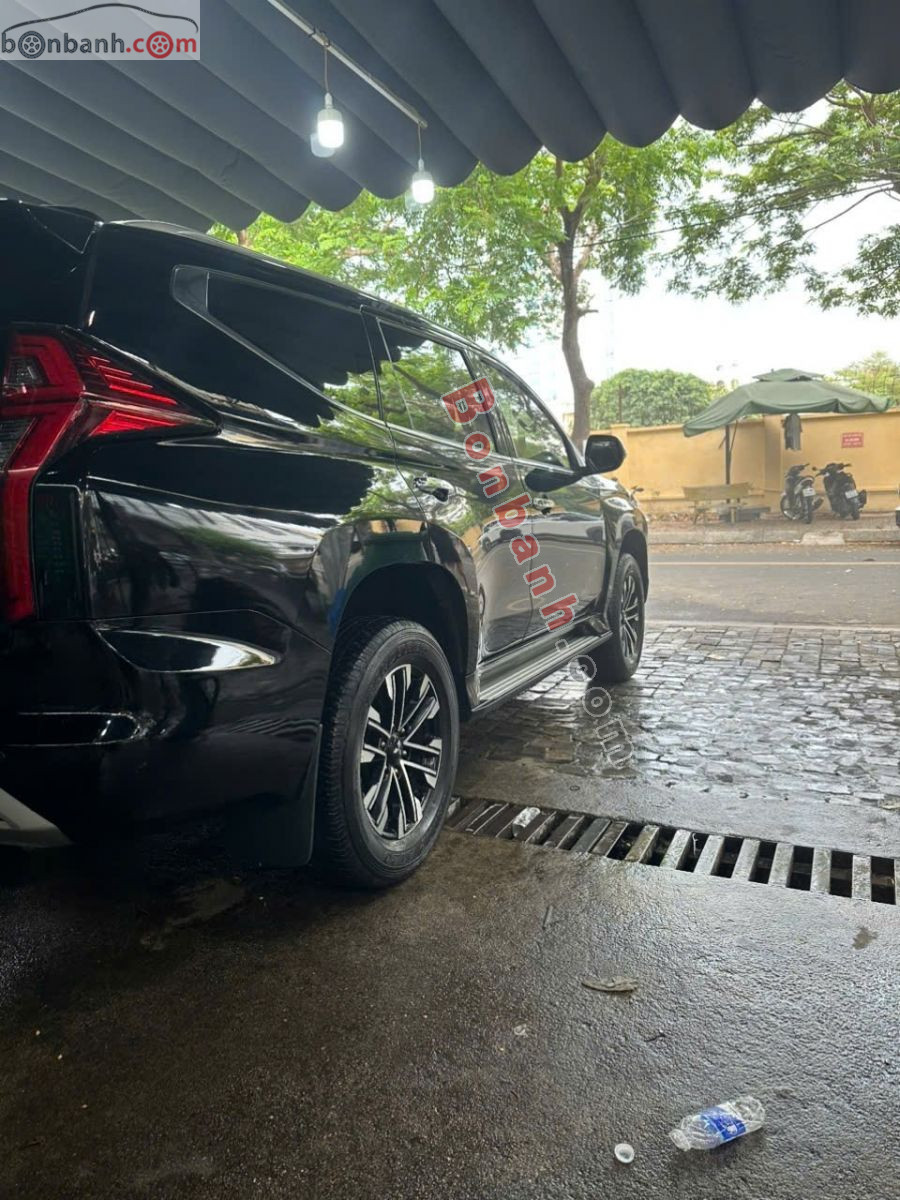 Mitsubishi Pajero Sport 2.4D 4x2 AT 2021 - 810 Triệu 2
